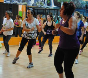 En el zumba cada uno va a su ritmo.